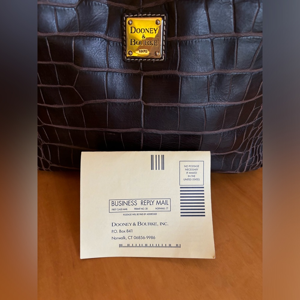 NWOT Dooney & Bourke leather handbag - Picture 3 of 6